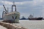 Detroit River traffic