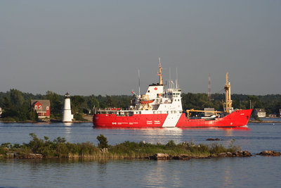 CCGS GRIFFIN passing Rock Island Light house