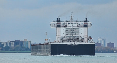 American Integrity rounding the bend in the Fleming Channel