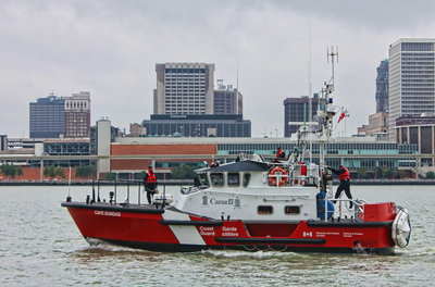 CCGC Cape Dundas, departing Dieppe